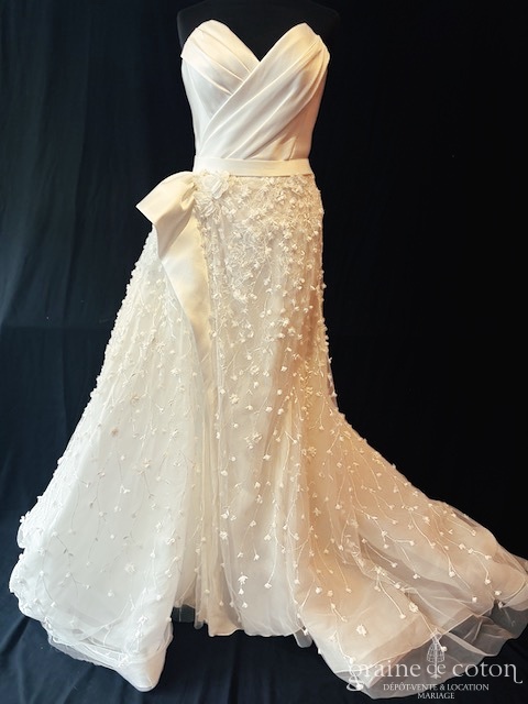 VAMP Bridal - Robe bustier sirène en satin drapé et tulle fleuri - robe de mariée