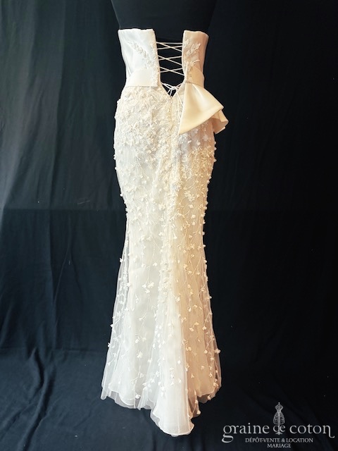 VAMP Bridal - Robe bustier sirène en satin drapé et tulle fleuri - robe de mariée