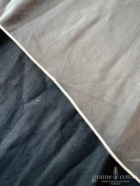 Création - Voile long de 250 cm en tulle fluide ivoire bordé d'un galon - robe de mariée
