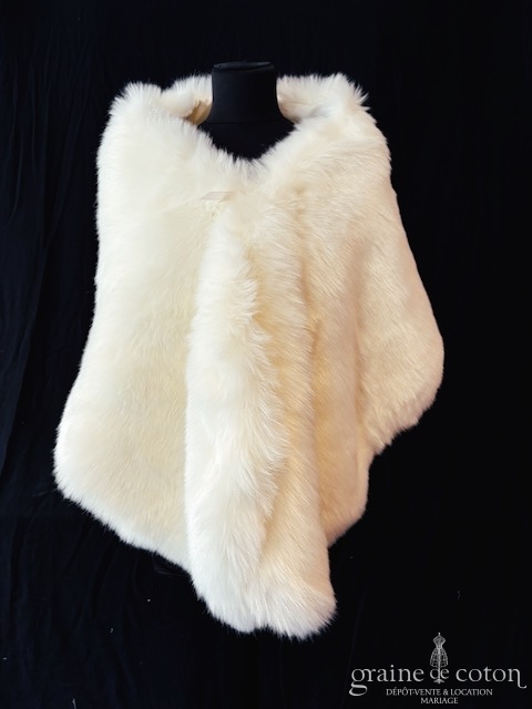 L&T Couture - Étole en fausse fourrure ivoire - robe de mariée