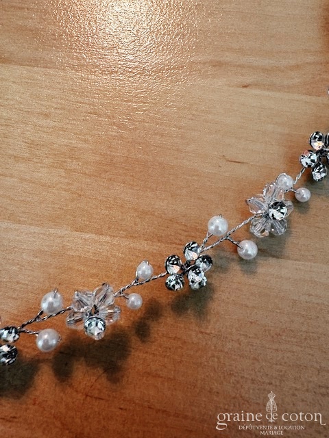 Bianco Evento - Headband serre tête souple avec strass et perles - robe de mariée