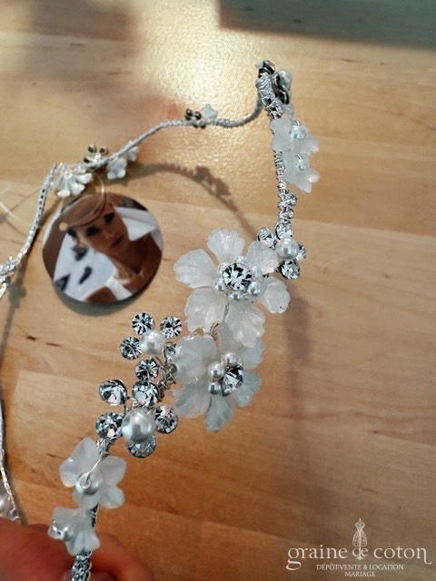 Bianco Evento - Headband serre tête souple avec strass et fleurs nacrées - robe de mariée