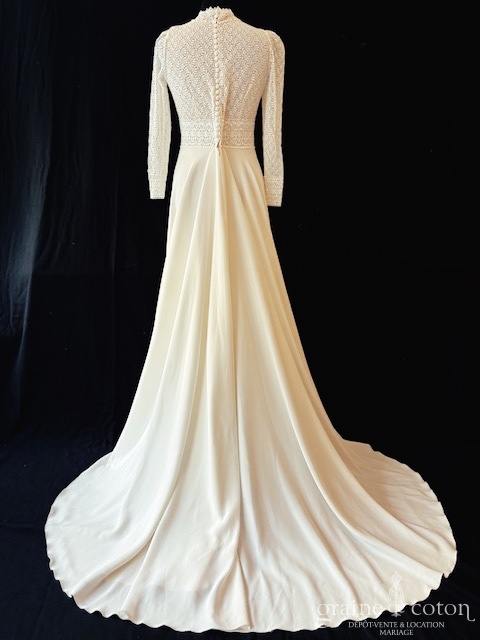 Claudine - Ambrine - Robes de mari&eacute;e - Graine de coton - Dépôt-vente et location de robes de mariée