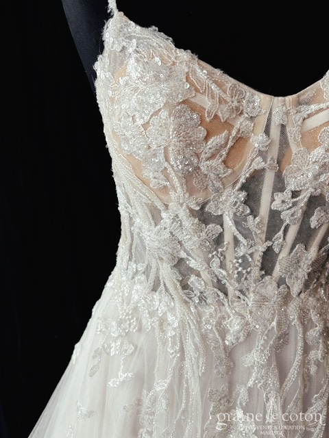Réf. 6812 - Modeca - Darana - Robes de mari&eacute;e - Graine de coton - Dépôt-vente et location de robes de mariée à Paris