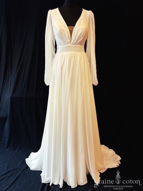 Réf. 6816 - Bianco Evento - Juliana - Robes de mari&eacute;e - Graine de coton - Dépôt-vente et location de robes de mariée à Paris