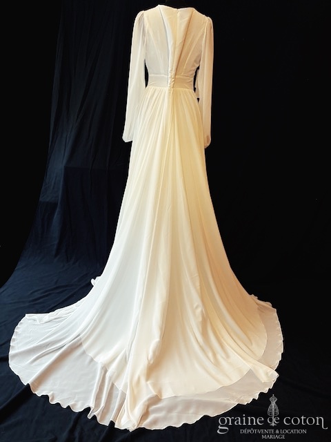 Réf. 6816 - Bianco Evento - Juliana - Robes de mari&eacute;e - Graine de coton - Dépôt-vente et location de robes de mariée à Paris
