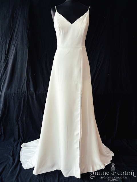 Réf. 6817 - Bianco Evento - Adelina - Robes de mari&eacute;e - Graine de coton - Dépôt-vente et location de robes de mariée à Paris