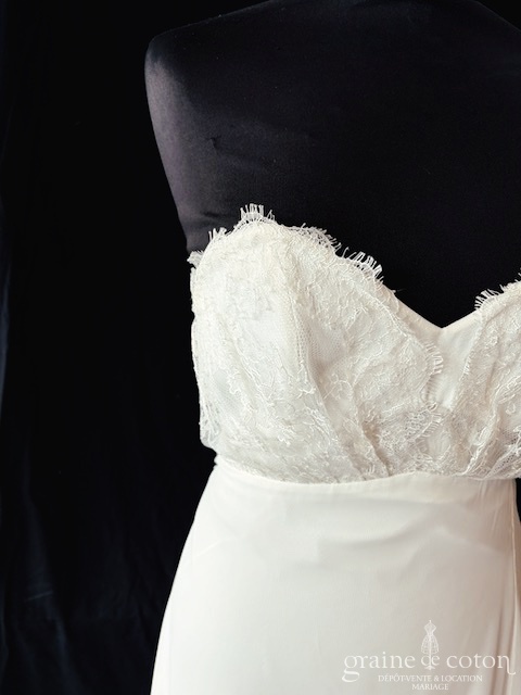 Réf. 6822 - Rime Arodaky - Dust - Robes de mari&eacute;e - Graine de coton - Dépôt-vente et location de robes de mariée à Paris