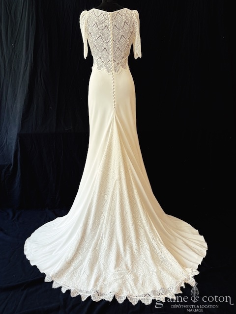 Réf. 6830 - Lambert Cr&eacute;ation - Noa avec manches - Robes de mari&eacute;e - Graine de coton - Dépôt-vente et location de robes de mariée à Paris