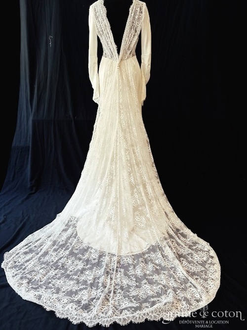 Réf. 6849 - Rime Arodaky - Ritual - Robes de mari&eacute;e - Graine de coton - Dépôt-vente et location de robes de mariée à Paris