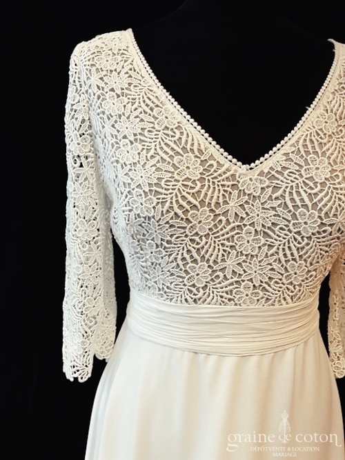Réf. 6852 - Oksana Kokhan - Alexia - Robes de mari&eacute;e - Graine de coton - Dépôt-vente et location de robes de mariée à Paris