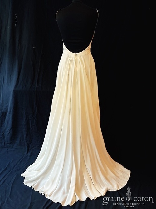 Réf. 6854 - Caroline Takvorian - Cr&eacute;ation en dentelle perl&eacute;e et faille de soie - Robes de mari&eacute;e - Graine de coton - Dépôt-vente et location de robes de mariée à Paris