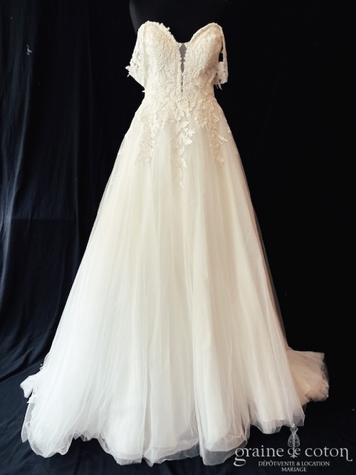 Réf. 6864 - La Sposa pour Pronovias - Lovely - Robes de mari&eacute;e - Graine de coton - Dépôt-vente et location de robes de mariée à Paris