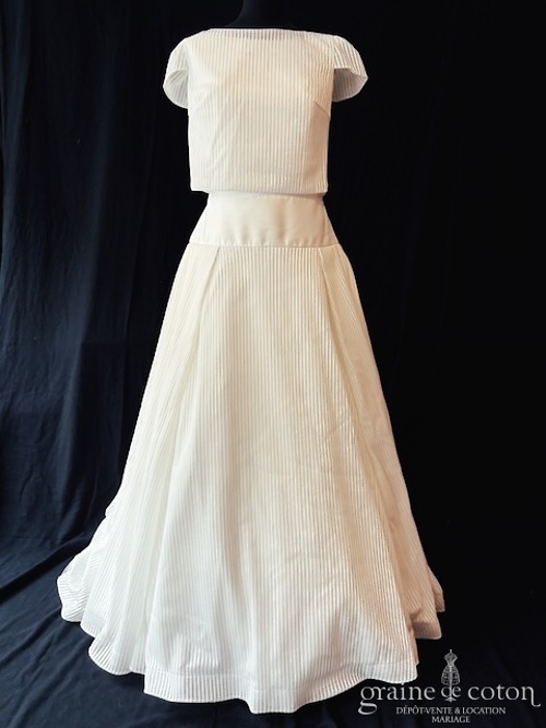 Réf. 6879 - Pronovias - Gallia - Robes de mari&eacute;e - Graine de coton - Dépôt-vente et location de robes de mariée à Paris