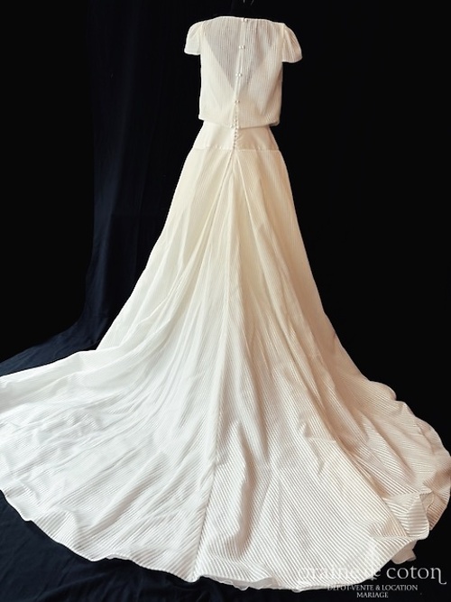 Réf. 6879 - Pronovias - Gallia - Robes de mari&eacute;e - Graine de coton - Dépôt-vente et location de robes de mariée à Paris