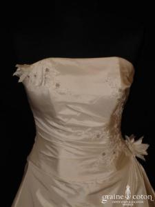 Les mariées d'Alwena - Robe une pièce bustier une bretelle ivoire