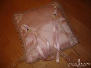 Coussin d'alliances rosé