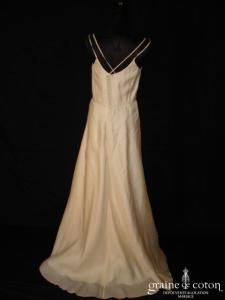 Catherine Varnier - Robe une pièce en soie et triple organza de soie ivoire