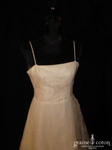 Mariées de Paris - Robe empire en dentelle et tulle ivoire