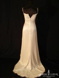 Mariées de Paris - Robe taille empire en satin, tulle et dentelle ivoire