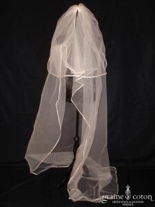 Voile long ivoire bordé de satin