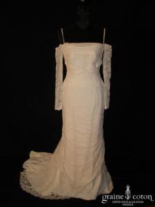 Rosi Strella - Robe une pièce ivoire taille basse en fine dentelle avec manches amovibles