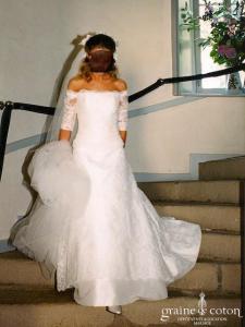 Catherine Puget - Robe en soie sauvage et dentelle de calais