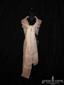 Pronovias - Étole en organza de soie ivoire