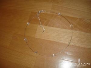 Au fil perlé - Tour de cou un rang perles transparentes