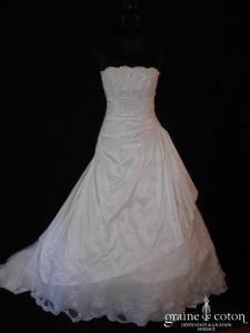 Miss Kelly - Corrossole