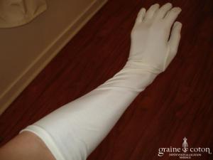 Gants ivoire mi longs