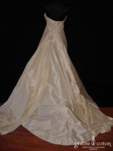 Création à achever - Robe une pièce sirène en soie sauvage ivoire