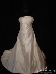 Création à achever - Robe une pièce sirène en soie sauvage ivoire