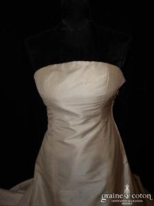 Création à achever - Robe une pièce sirène en soie sauvage ivoire