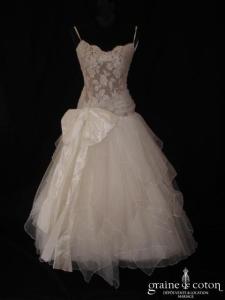 Linéa Raffaëlli - Robe taille basse en dentelle de calais et mouchoirs de mousseline organza et soie ivoire