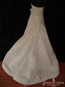 Vera Wang - Dominique