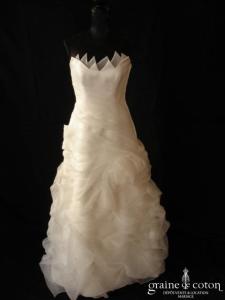 Pronuptia - Robe une pièce en satin et organza ivoire