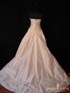 Romance - Robe une pièce drapée en soie sauvage ivoire