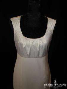 Apostrophe - Robe ivoire clair courte