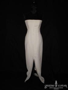 Harriet de Prag - Robe blanche droite en crêpe