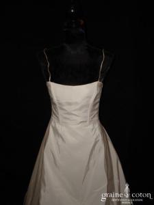 Mariées de Paris - Robe taille haute en taffetas ivoire avec fines bretelles