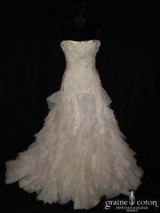 Mariées de Paris - Robe taille basse en mouchoirs d'organza ivoire