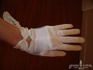Gants courts ivoire - ouverts
