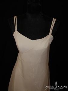 Création Anne Mignot - Robe une pièce en crêpe et organza de soie ivoire