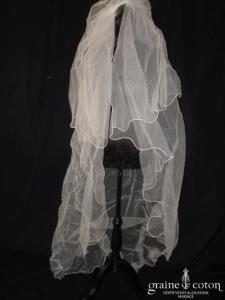 Juste un baiser - Voile Yolanda long de 3 mètres en tulle ivoire avec toupies Swarovski