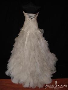Mariées de Paris - Robe taille basse en mouchoirs d'organza ivoire