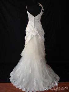 Création - Robe sirène en satin, organza et dentelle ivoire clair