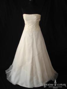 Cymbeline - Robe drapée en soie sauvage et organza de soie ivoire