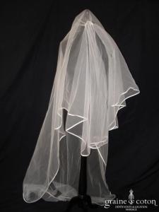 Pronuptia - Voile long de 2 mètres en tulle ivoire bordé d'un biais de satin