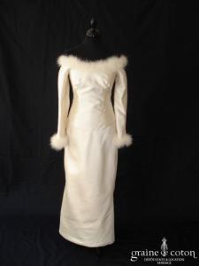 Création - Robe deux pièces en mikado de soie ivoire et plumes de cygne